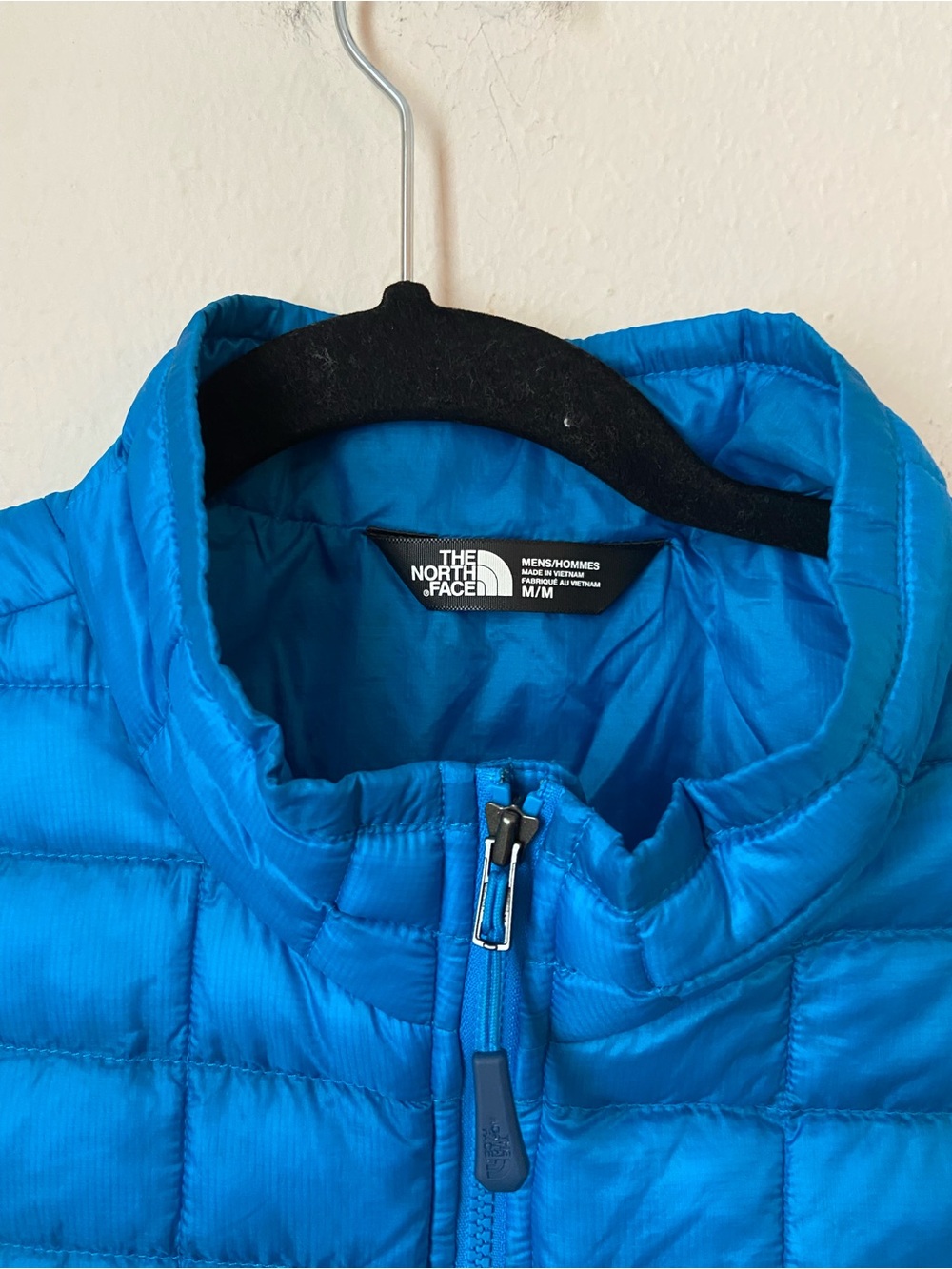 The North Face Men’s ThermoBall Insulated Vest Blue Size Medium - Picture 3 of 6